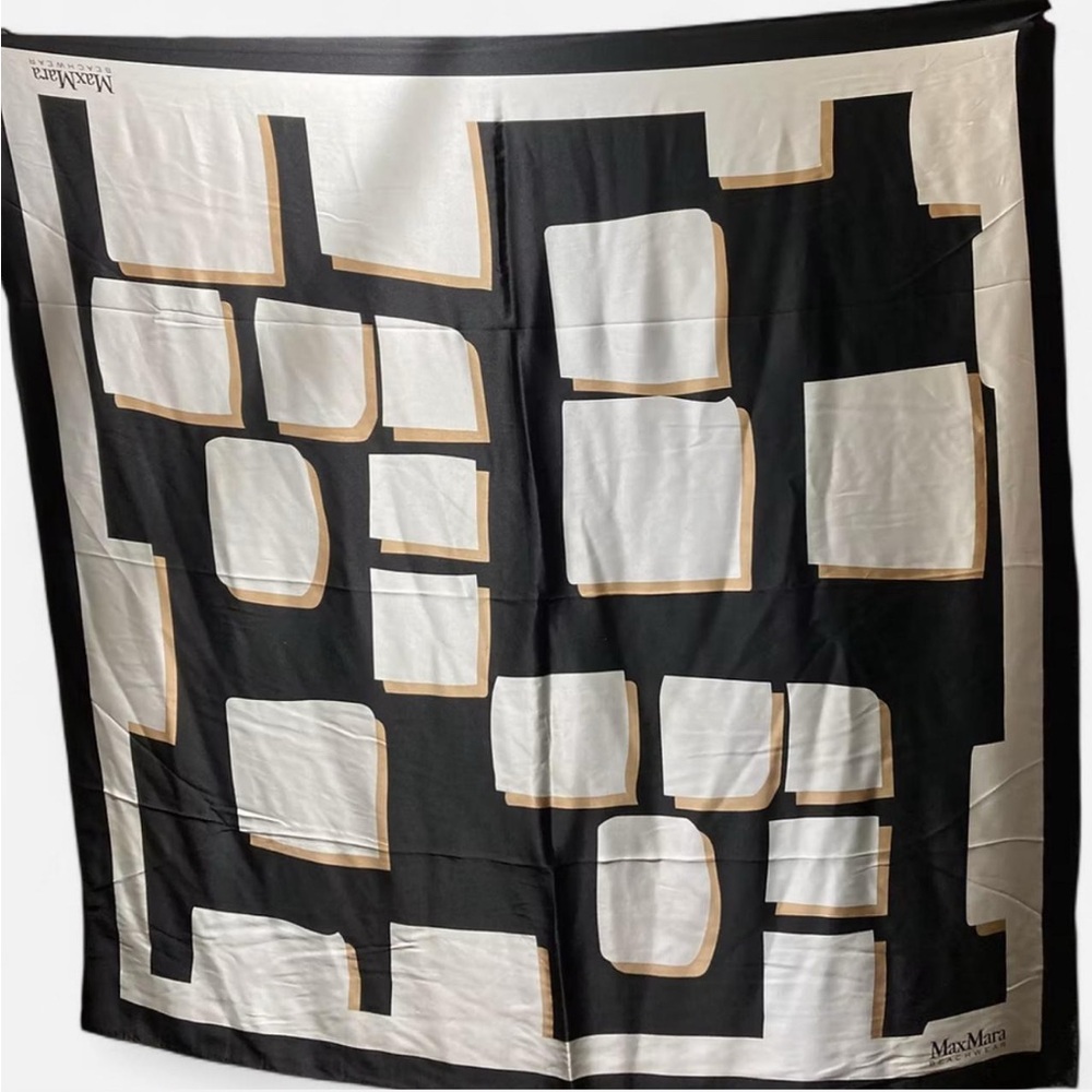 Max Mara silk scarf/wrap